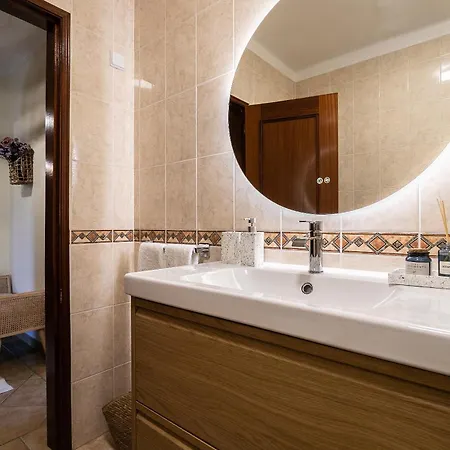 Apartment Do Sol 2 T1 By Yha Conceicao (Faro)